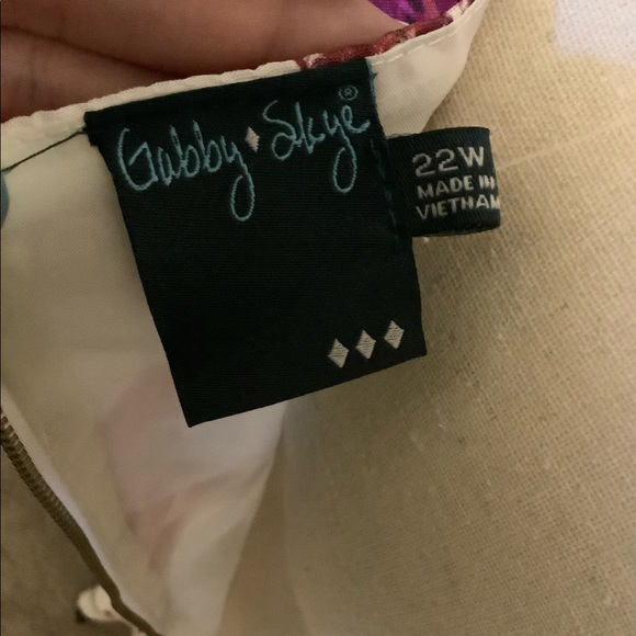 Floral Gabby Skye Dress - Picture 5 of 5